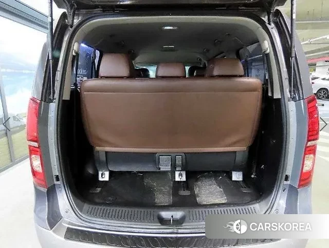 Hyundai The New Grand Starex id 3655987 из Кореи 8