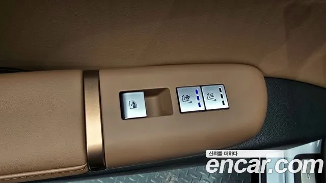 Hyundai Grandeur (GN7) id 2719351 из Кореи 8