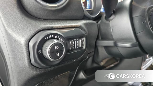 Jeep Wrangler (JL) id 4586856 из Кореи 8