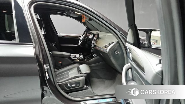 BMW X3 (G01) id 4618515 из Кореи 8