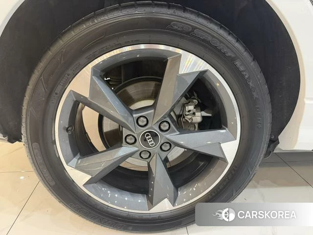 Audi Q3 id 4275597 из Китая 8