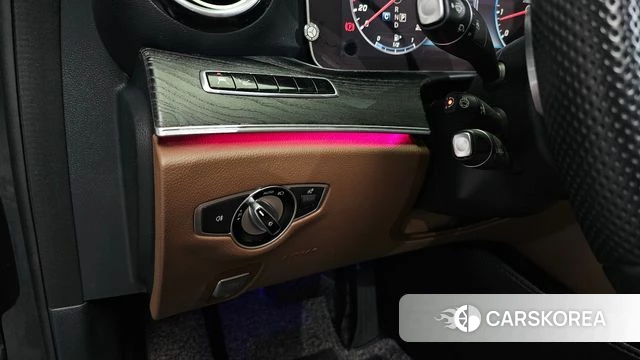 Mercedes-Benz E-Class W213 id 4180751 из Кореи 8