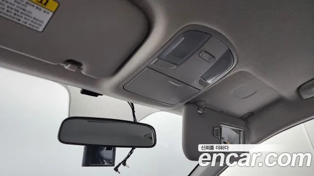 Kia Stonic id 2835115 из Кореи 8