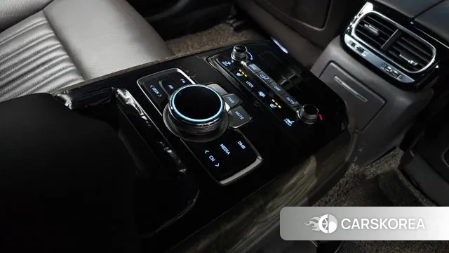 Genesis G90 id 3582991 из Кореи 8