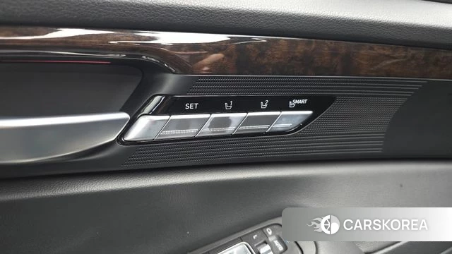 Genesis G90 id 3941932 из Кореи 8