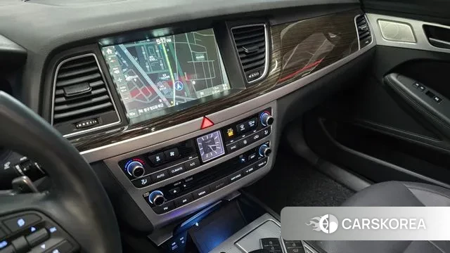 Genesis G80 id 2977218 из Кореи 8