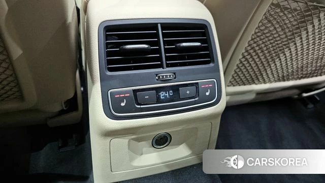 Audi A4 (B9) id 3878872 из Кореи 8