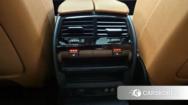 BMW 5 Series (G30) id 3053648 из Кореи 8