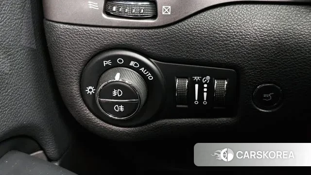 Jeep Cherokee (KL) id 3319434 из Кореи 8