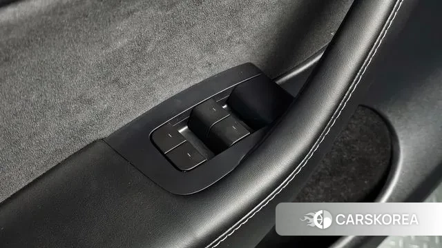 Tesla Model Y id 3022103 из Кореи 8