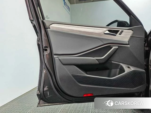 Volkswagen Sagitar id 4297467 из Китая 8