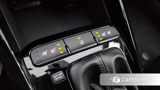 Kia Stonic id 3505188 из Кореи 8