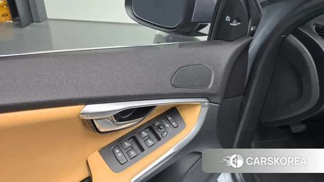 Volvo V40 id 3728841 из Кореи 8