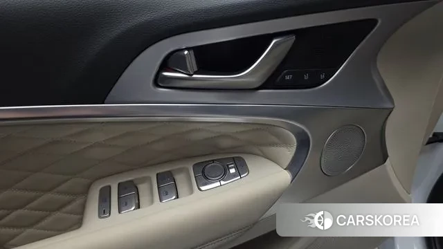 Genesis G70 id 3085221 из Кореи 8