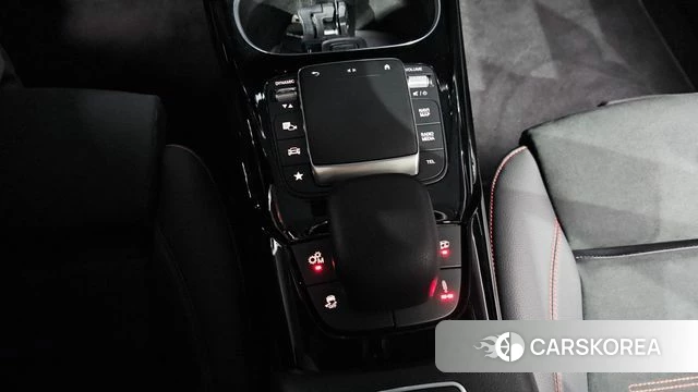 Mercedes-Benz A-Class W177 id 3953158 из Кореи 8