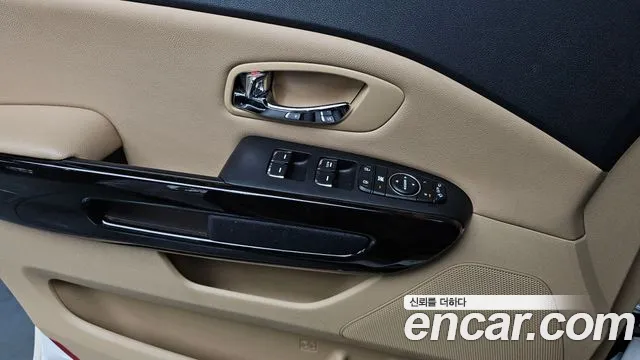 Kia The New Carnival id 2388470 из Кореи 8