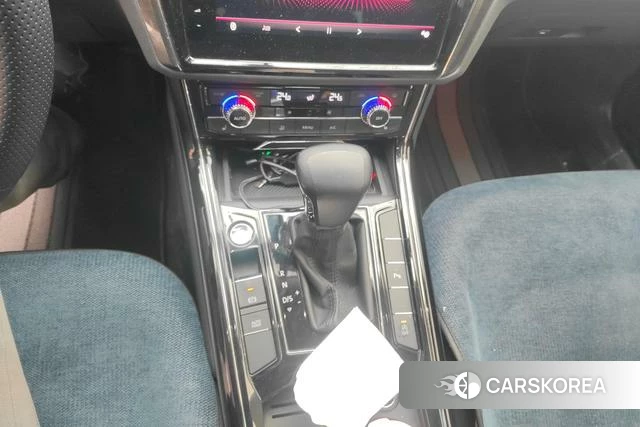 Volkswagen Huiang id 4207935 из Китая 8