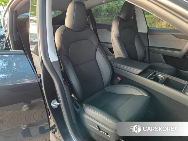 Tesla Model Y id 4523092 из Кореи 8