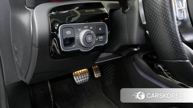 Mercedes-Benz A-Class W177 id 4396755 из Кореи 8