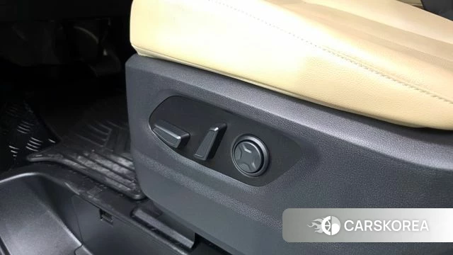 Hyundai Staria id 4921370 из Кореи 8