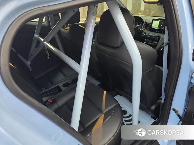 Hyundai Veloster (JS) id 3526312 из Кореи 8