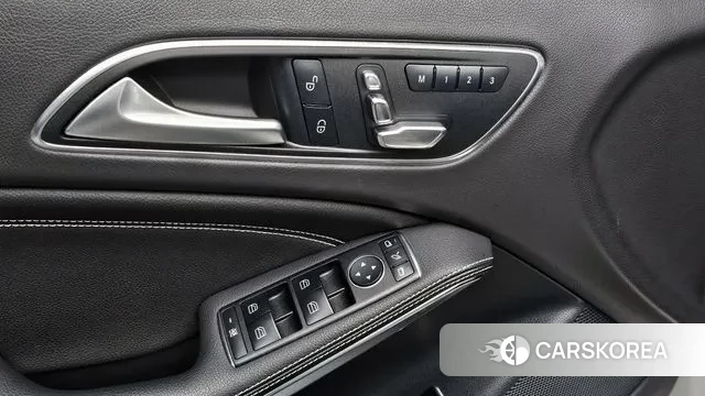 Mercedes-Benz GLA-Class X156 id 3018648 из Кореи 8