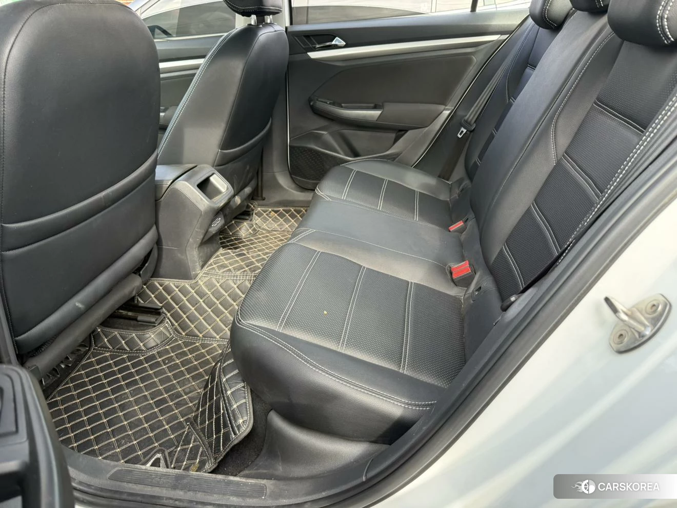 Volkswagen Bora id 4513738 из Китая 8