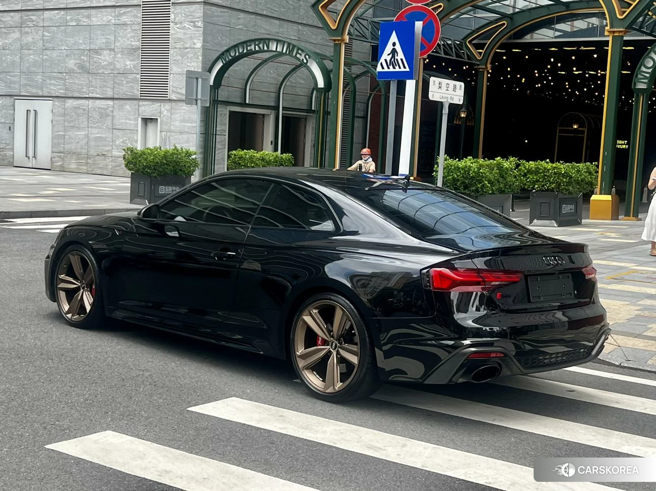 Audi RS 5 id 4405838 из Китая 8