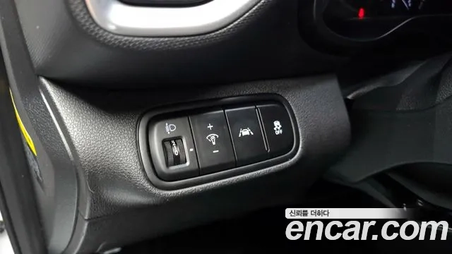 Hyundai Venue id 2907743 из Кореи 8