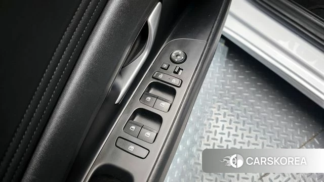 Hyundai Avante Hybrid (CN7) id 3860721 из Кореи 8