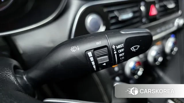 Genesis G70 id 3085241 из Кореи 8