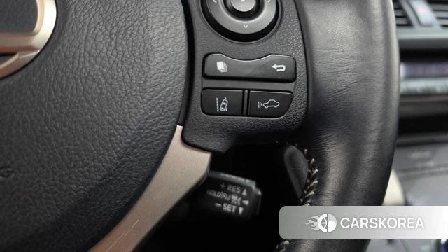 Lexus CT200h id 4285767 из Кореи 8