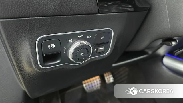 Mercedes-Benz GLA - Class H247 id 3813294 из Кореи 8