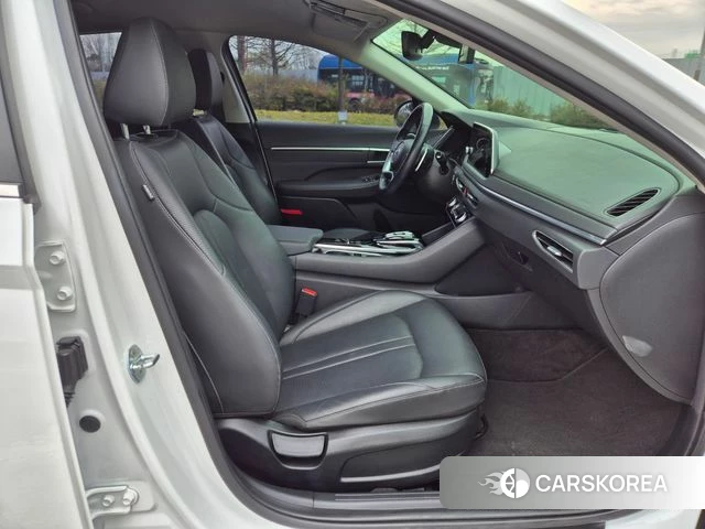 Hyundai Sonata (DN8) id 3935099 из Кореи 8