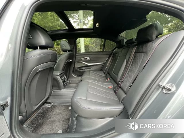 BMW 3 series id 4365926 из Китая 8