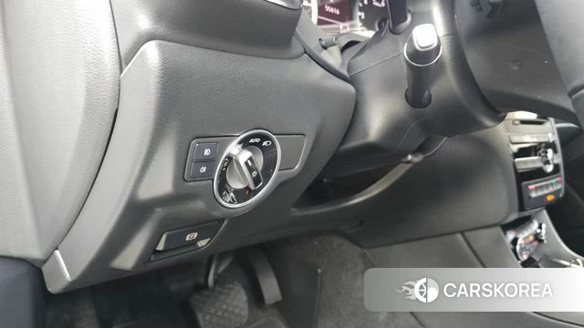 Infiniti Q30 id 4530673 из Кореи 8