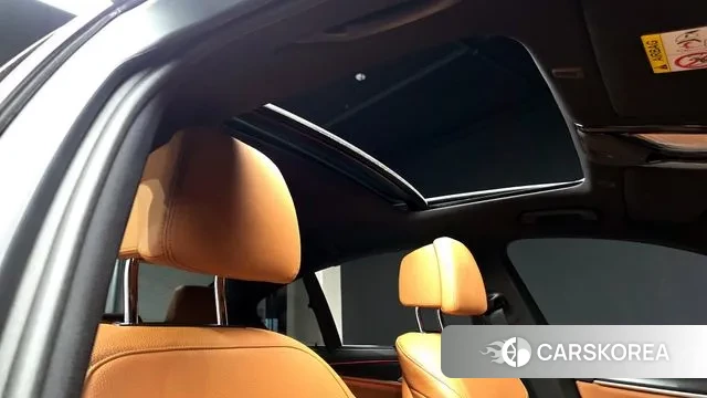 BMW 5 Series (G30) id 3037044 из Кореи 8