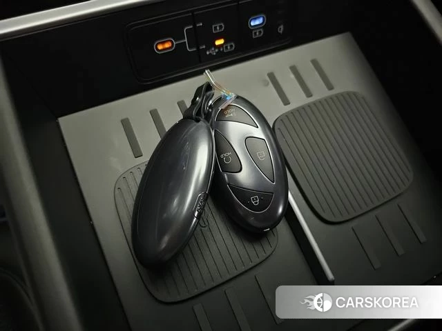 Hyundai Santa Fe (MX5) id 4892657 из Кореи 8
