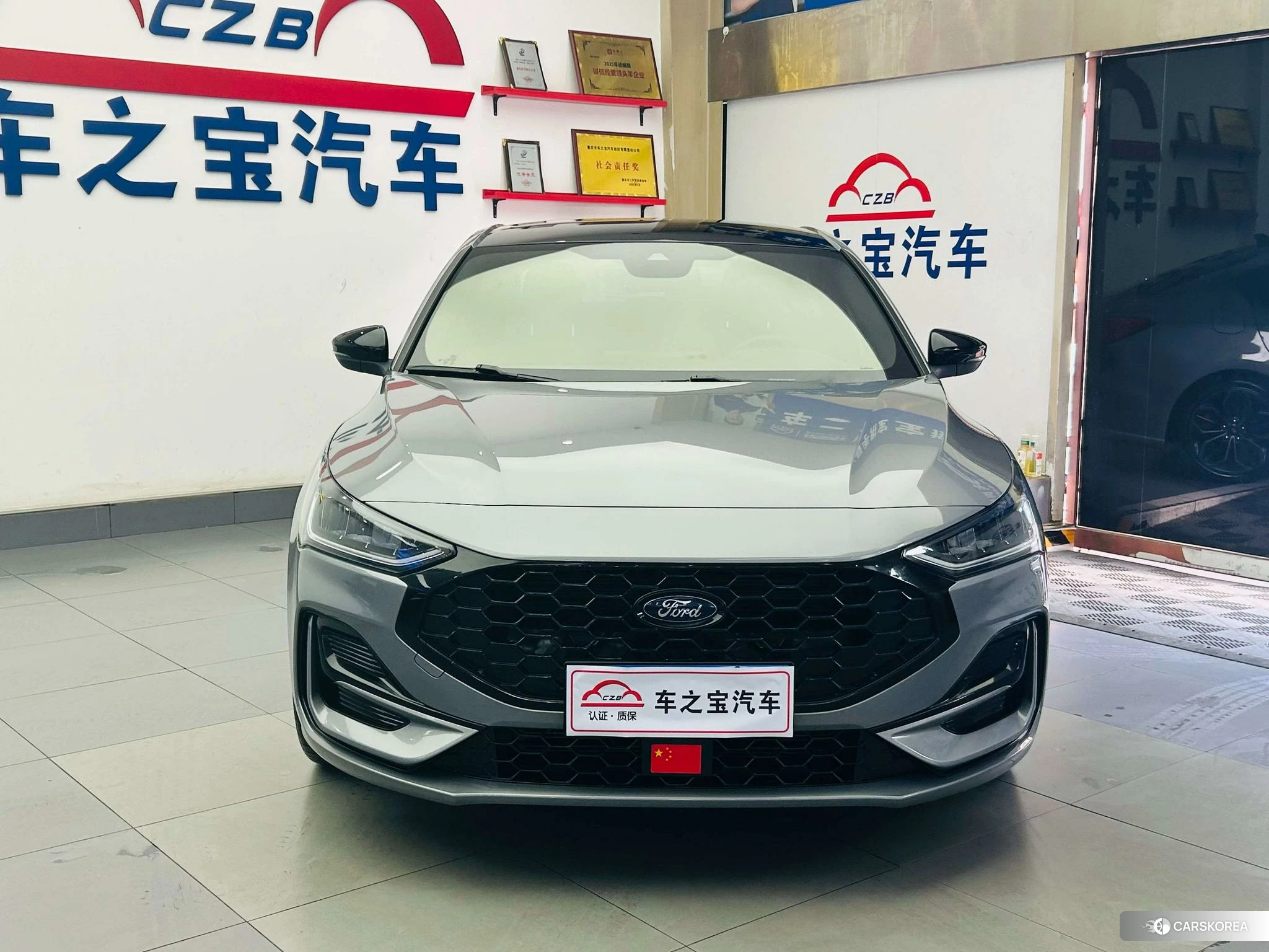 Ford Fox id 4406123 из Китая 8