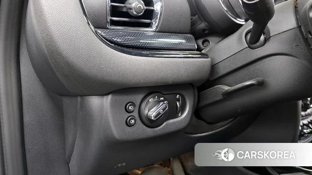 Mini Cooper Clubman id 4310898 из Кореи 8