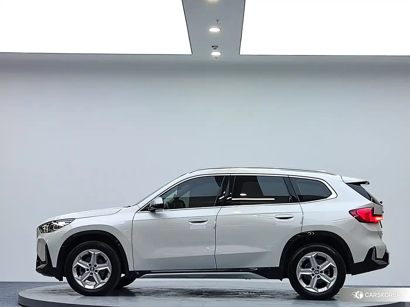 BMW X1 id 4674320 из Китая 8