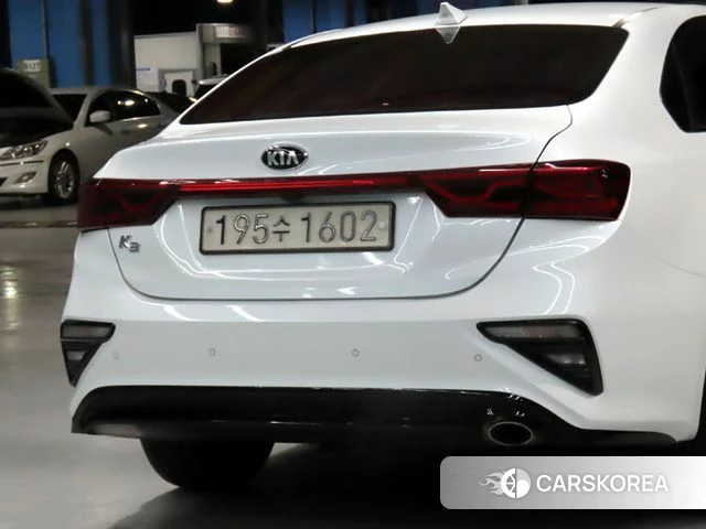 Kia Come New K3 id 4615417 из Кореи 8
