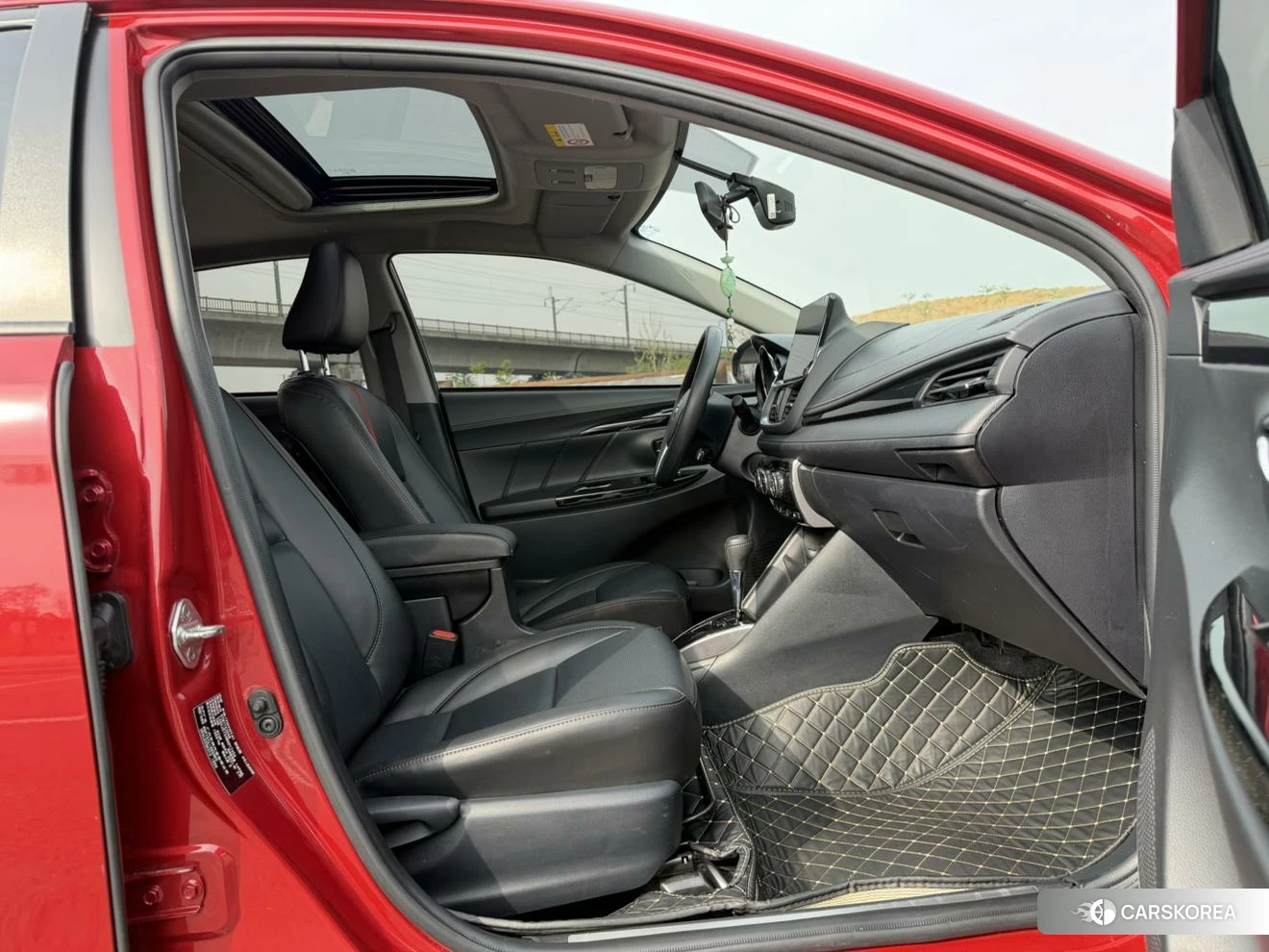Toyota YARIS L Zhixuan id 4440706 из Китая 8