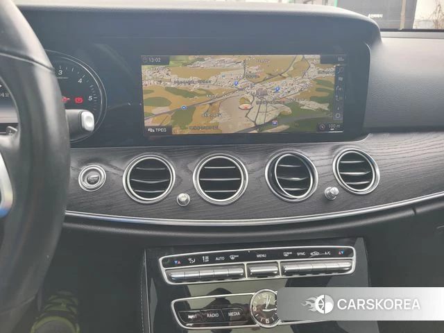 Mercedes-Benz E-Class W213 id 4638009 из Кореи 8