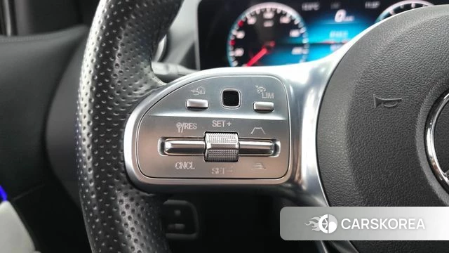 Mercedes-Benz GLA - Class H247 id 3898767 из Кореи 8