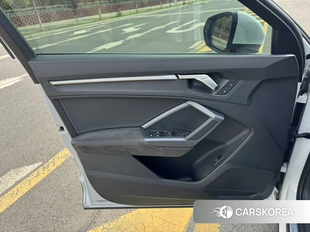 Audi Q3 Sportback id 4366126 из Китая 8