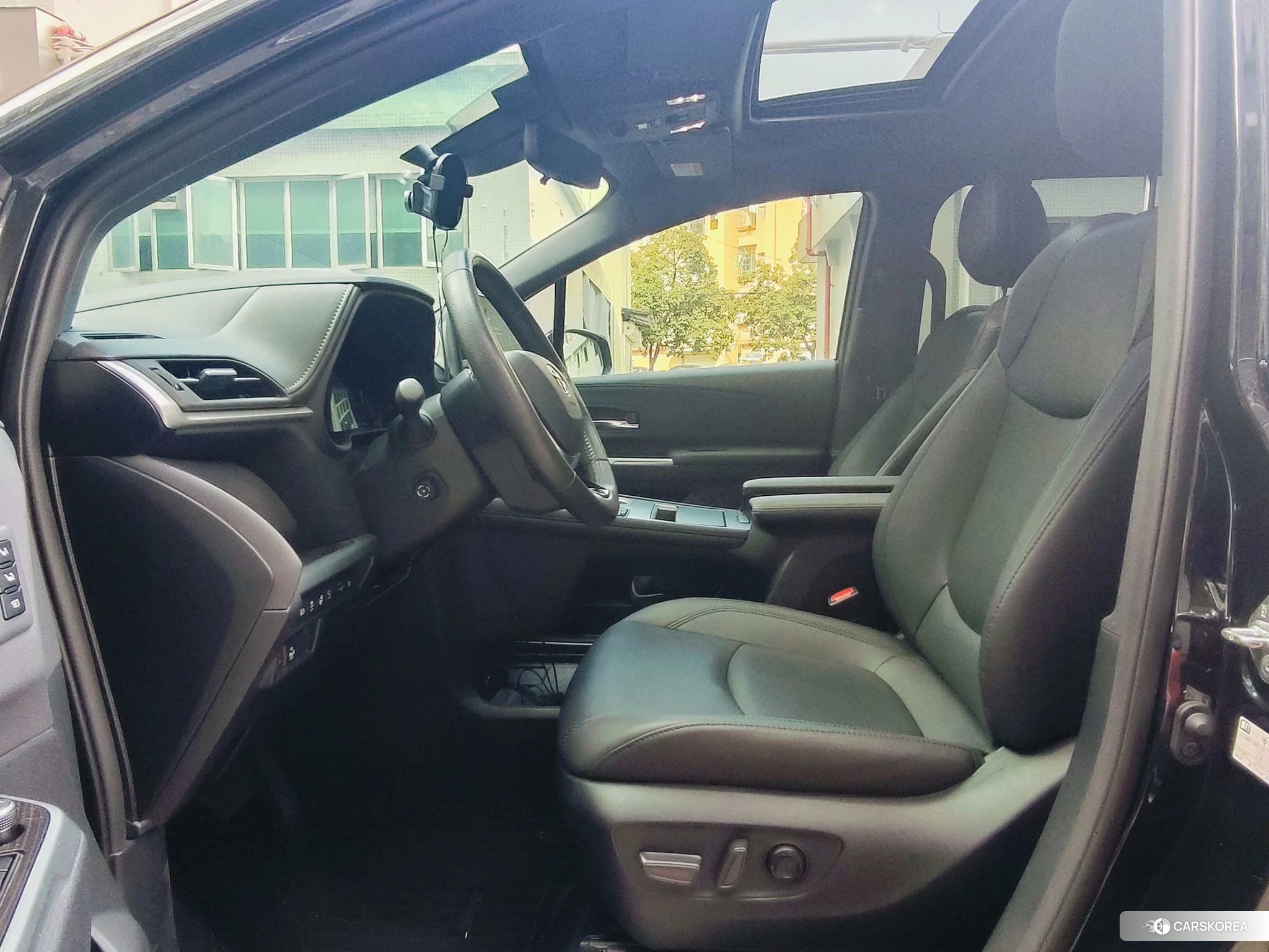 Toyota Grevia id 4499071 из Китая 8