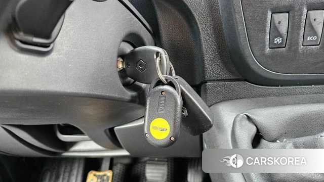 Renault Korea (Samsung) Master id 4508079 из Кореи 8