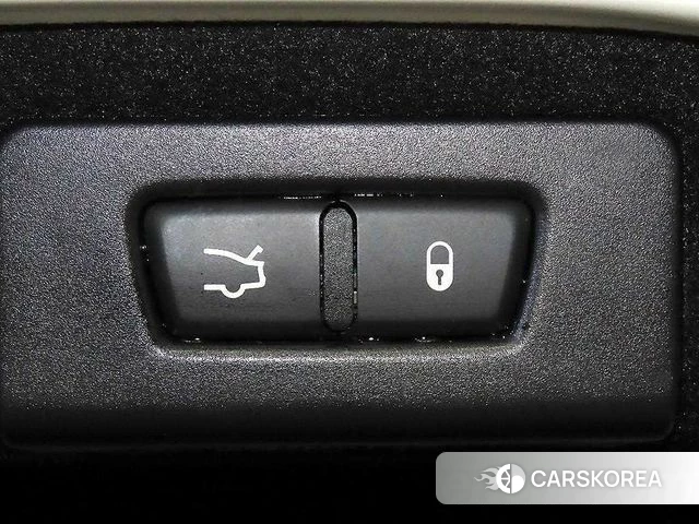 Maserati Ghibli id 4390064 из Кореи 8