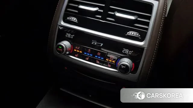 BMW 7 Series (G11) id 3350573 из Кореи 8